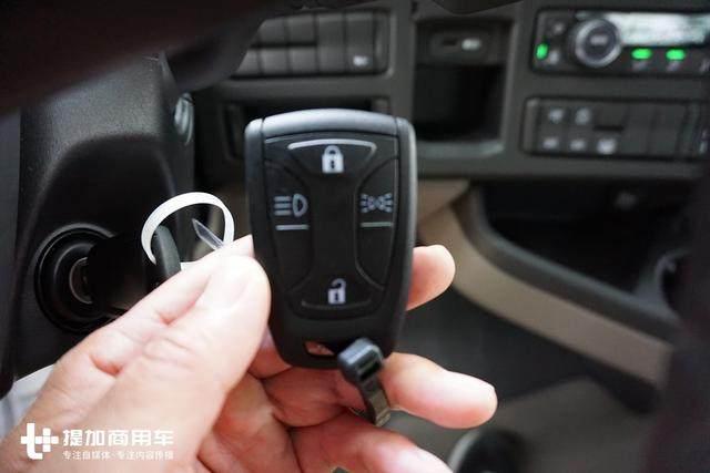 轉(zhuǎn)向系配件與大貨車遙控器配對(duì)