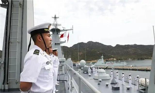 海軍艦艇編隊技術(shù)停靠印度尼西亞創(chuàng)新定義方案剖析_UHD款74.86.19